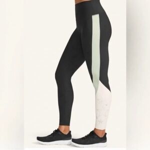 NWT, Peloton Cadent High-Rise Colorblock Legging Black with Stars, Sz M